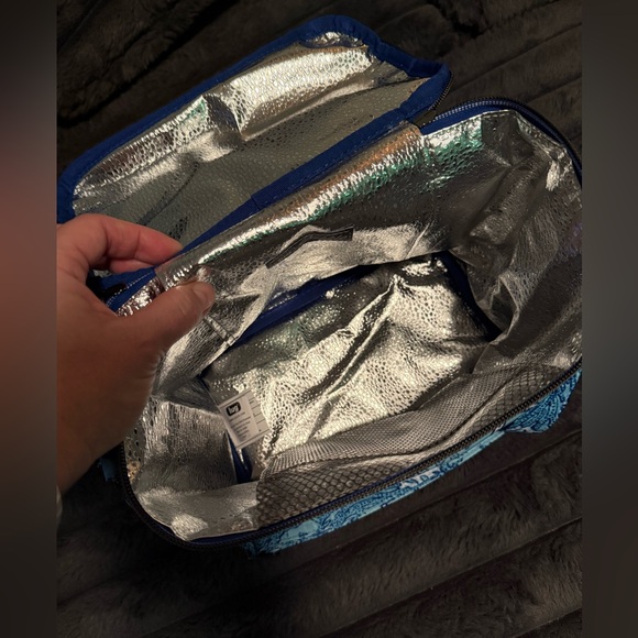 Lug Nibble lunch bag with adjustable strap - Picture 5 of 6